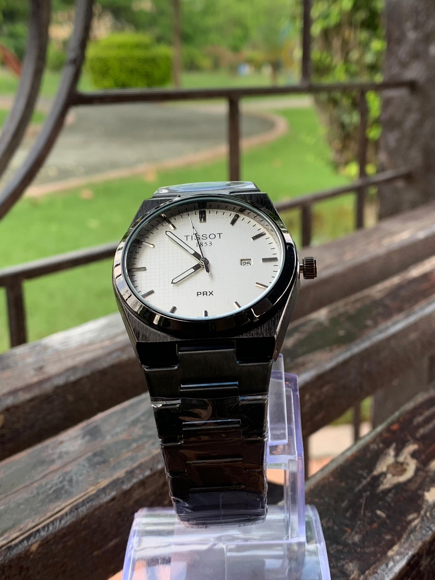 Contrasting Class: Tissot with Black Chain & Silver Display