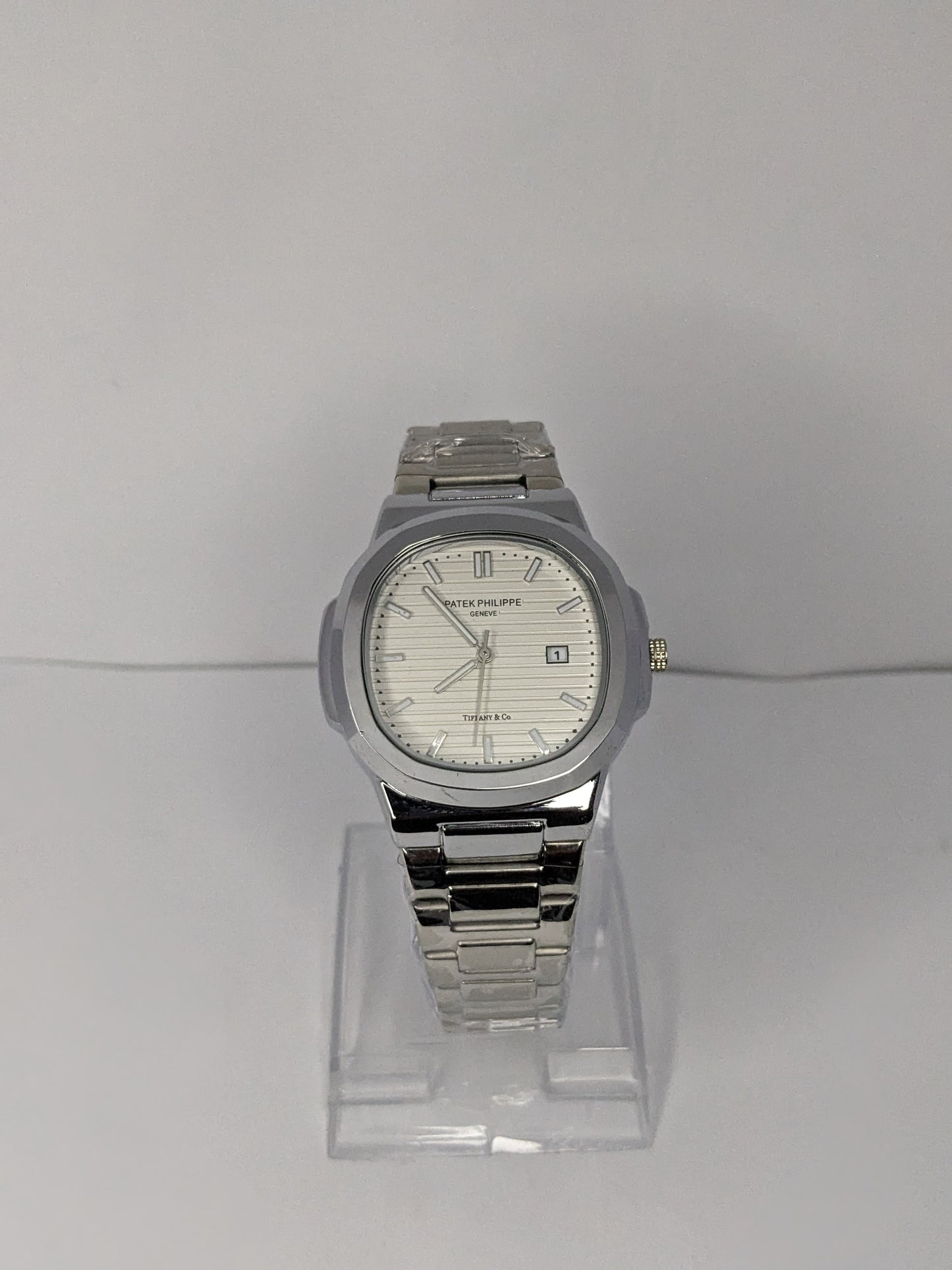 Patek Philippe Silver Watch – Classic Elegance