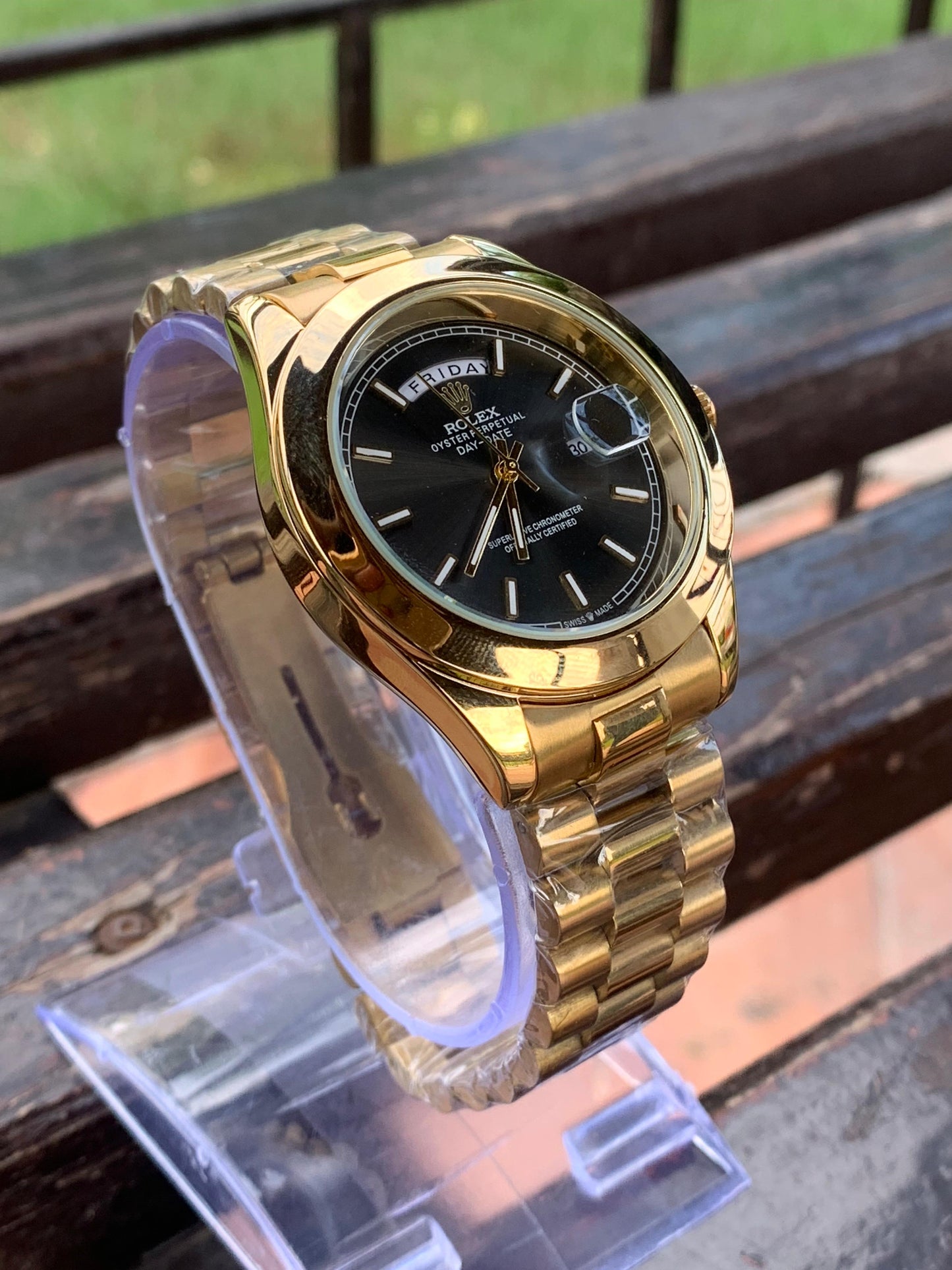 Golden Chain, Black Dial: Rolex Excellence