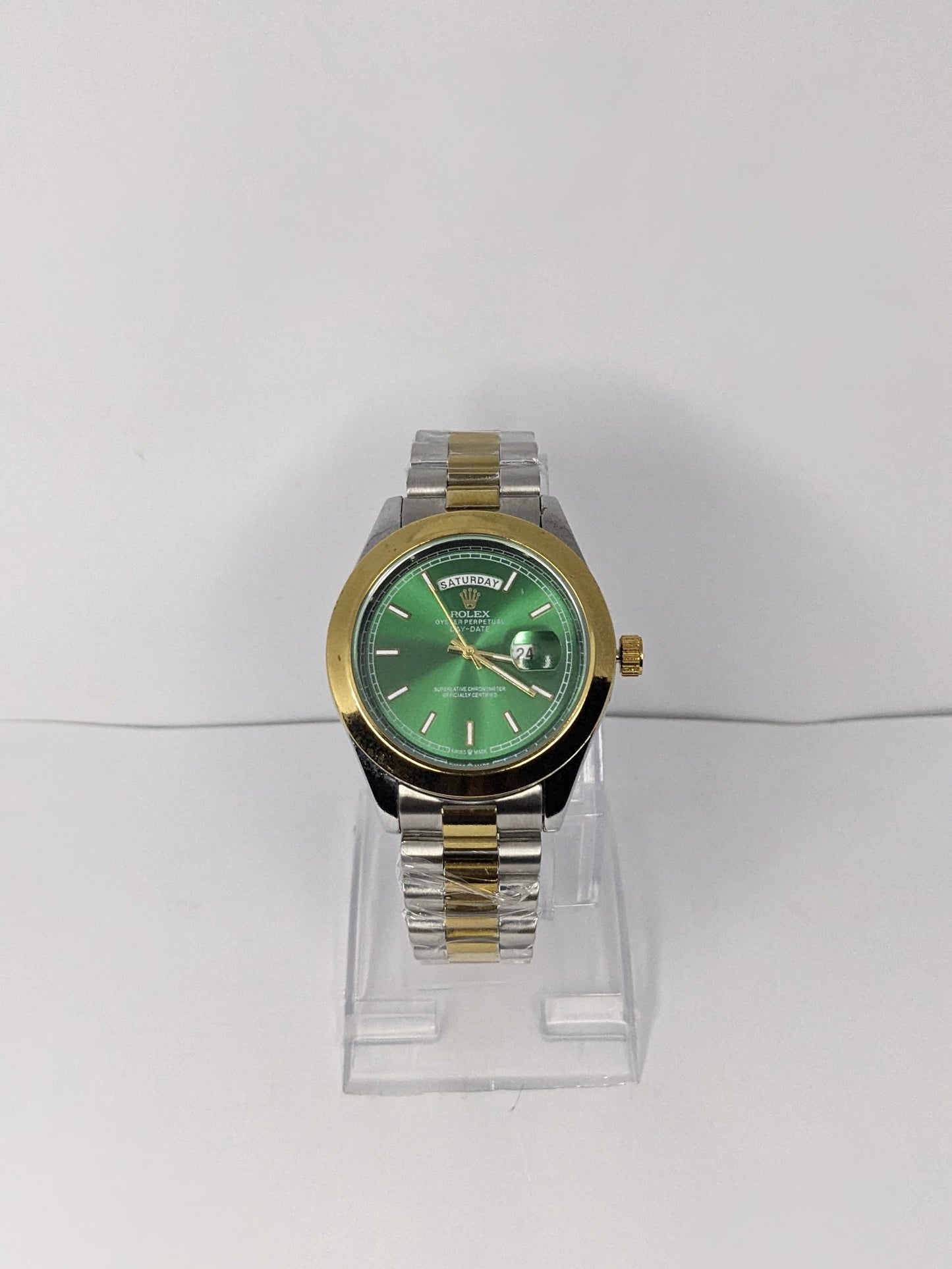 Refined Brilliance: Rolex with Silver Chain & Classic Dial