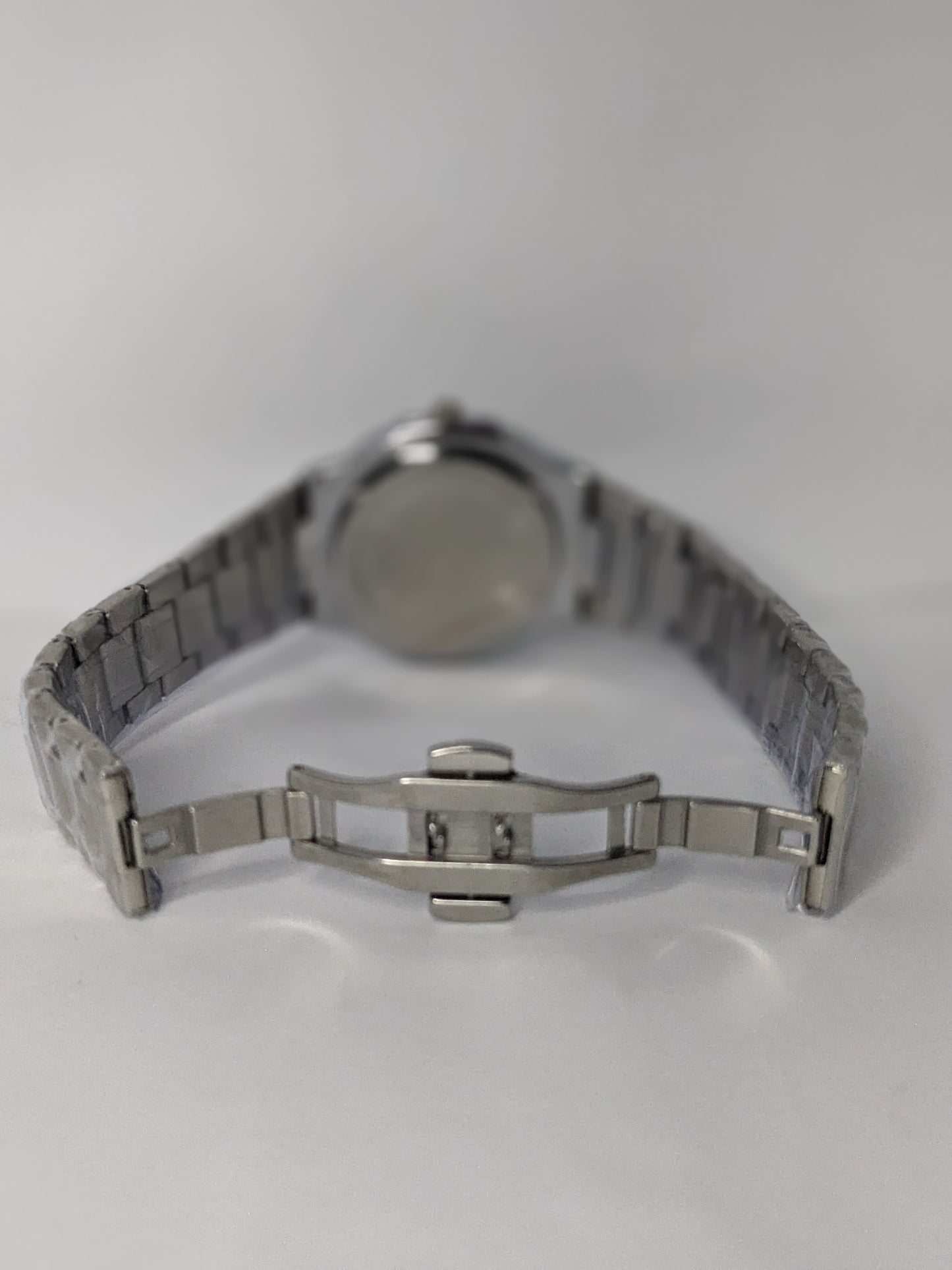Patek Philippe Silver Watch – Classic Elegance