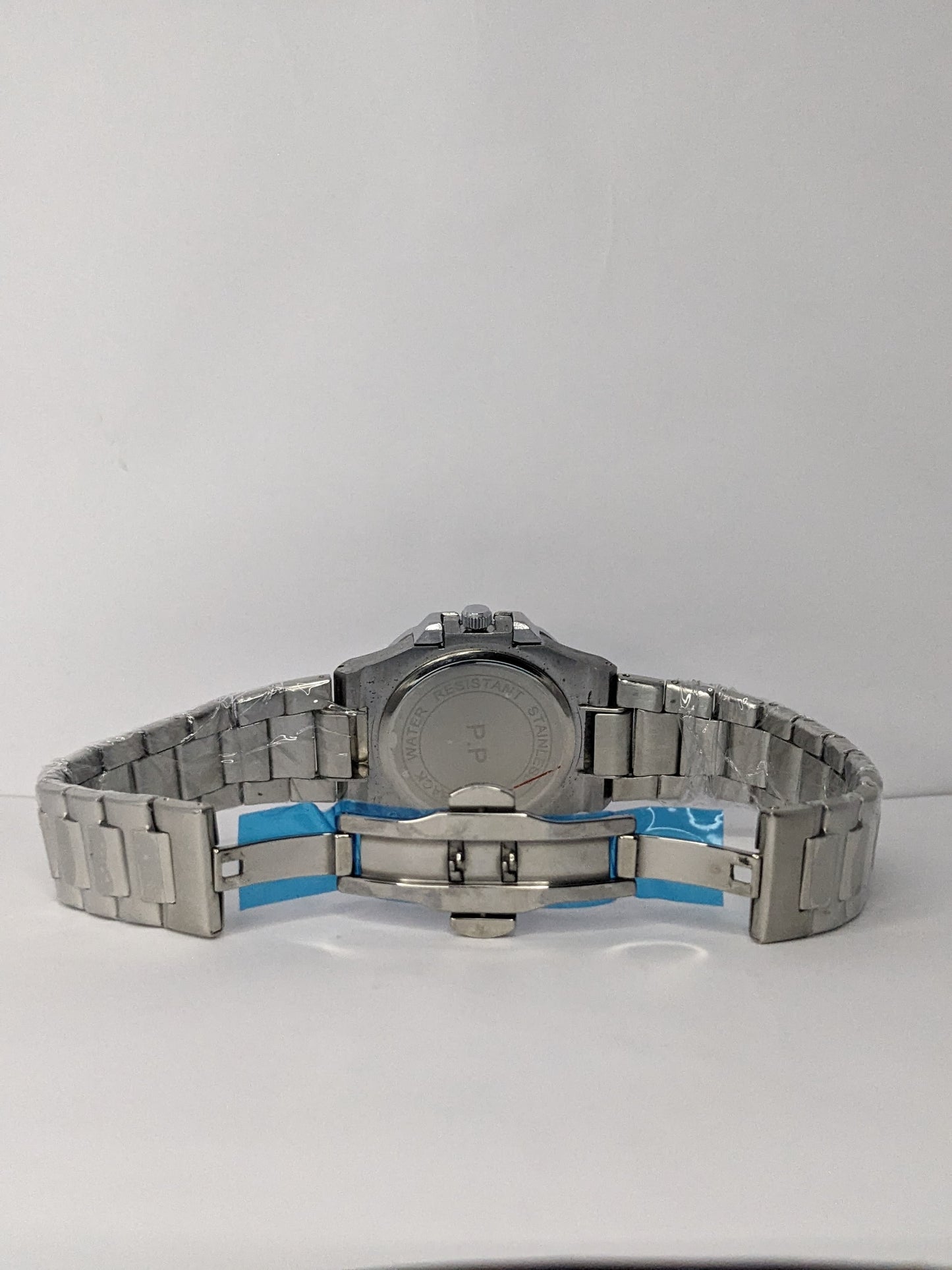 Silver Chain with Classic Dial – Timeless Elegance